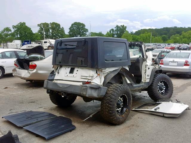 1J4FA24109L705893 - 2009 JEEP WRANGLER X WHITE photo 4