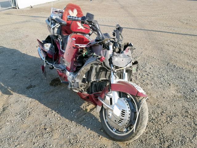 1HFSC2246WA000301 - 1998 HONDA GL1500 SE RED photo 1