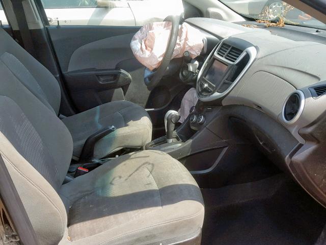 1G1JB5SH7H4126898 - 2017 CHEVROLET SONIC LS BLACK photo 5