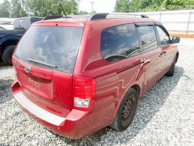 KNDMG4C78B6372862 - 2011 KIA SEDONA LX RED photo 4