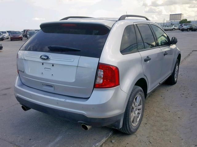 2FMDK3GC1DBA17127 - 2013 FORD EDGE SE GRAY photo 4