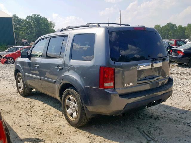 5FNYF4H22AB032871 - 2010 HONDA PILOT LX GRAY photo 3