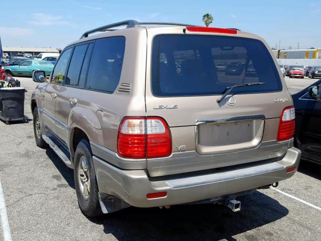 JT6HT00W2Y0116740 - 2000 LEXUS LX 470 GOLD photo 3