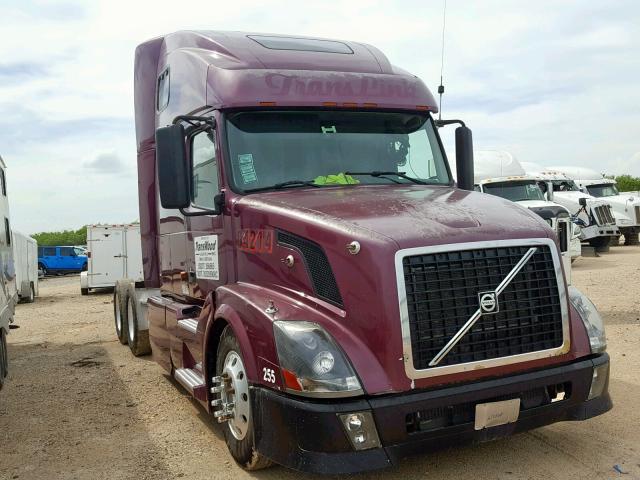 4V4NC9TJ76N427911 - 2006 VOLVO VN VNL PURPLE photo 1