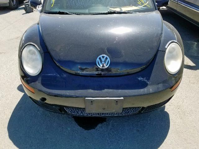 3VWPG3AG6AM018165 - 2010 VOLKSWAGEN NEW BEETLE შავი ფოტო 7