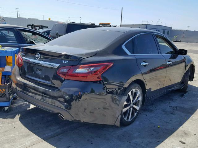 1N4AL3AP5HC298439 - 2017 NISSAN ALTIMA 2.5 BLACK photo 4