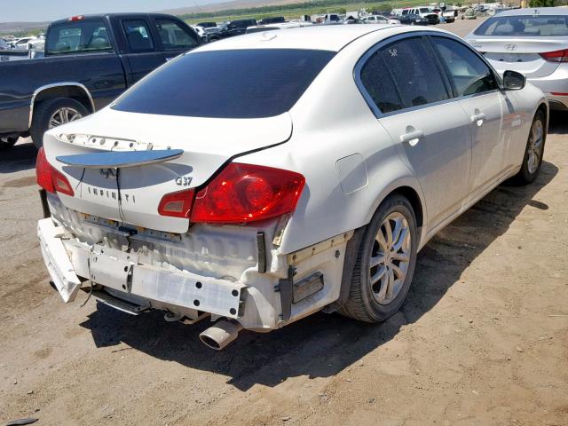 JNKCV61E39M011817 - 2009 INFINITI G37 BASE WHITE photo 4