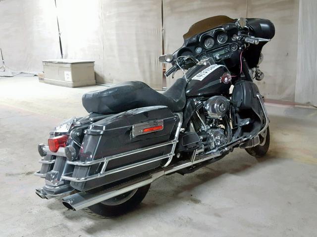 1HD1FC4107Y703194 - 2007 HARLEY-DAVIDSON FLHTCUI GRAY photo 4