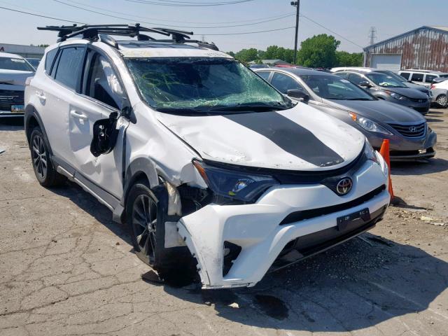 2T3RFREVXJW845708 - 2018 TOYOTA RAV4 ADVEN WHITE photo 1