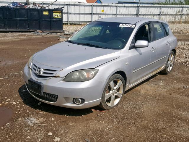 JM1BK143061518593 - 2006 MAZDA 3 HATCHBAC SILVER photo 2