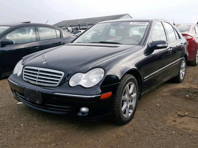 WDBRF92H77F926057 - 2007 MERCEDES-BENZ C 280 4MAT BLACK photo 2