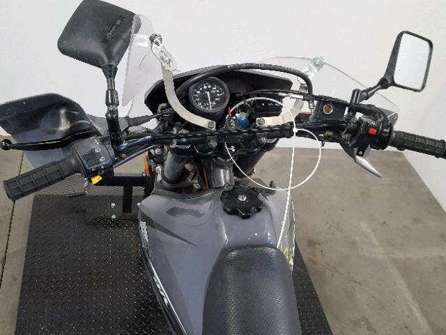 JS1SP46A6D2102175 - 2013 SUZUKI DR650 SE GRAY photo 8