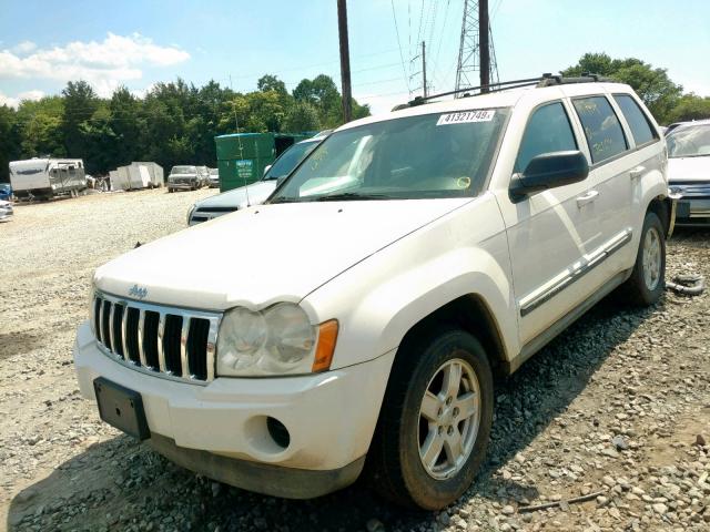 1J8GR48K17C506732 - 2007 JEEP GRAND CHER WHITE photo 2