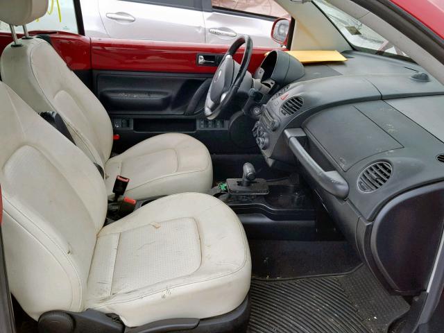 3VWRG3AL3AM009316 - 2010 VOLKSWAGEN NEW BEETLE წითელი ფოტო 5