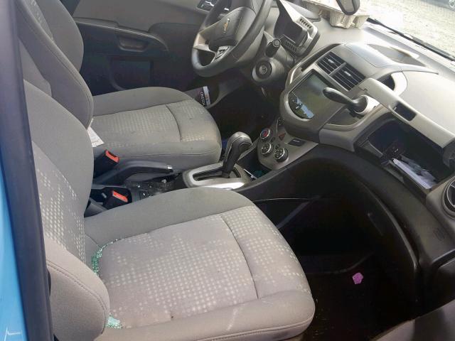 1G1JA5SH0E4154833 - 2014 CHEVROLET SONIC LS BLUE photo 5