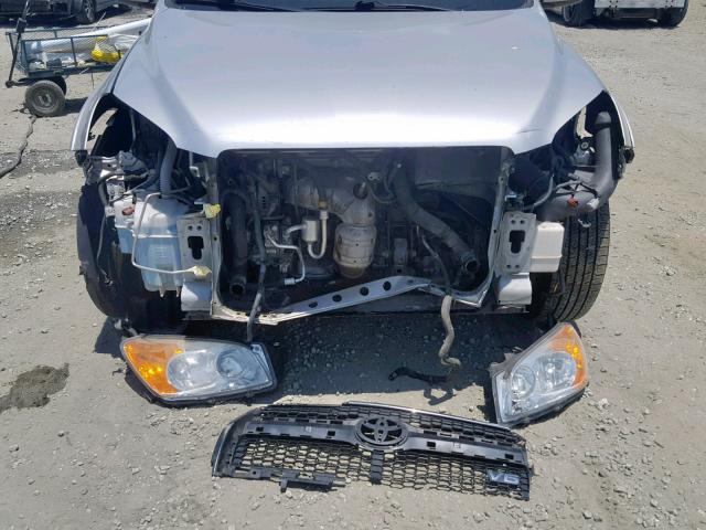 2T3DK4DV4BW052755 - 2011 TOYOTA RAV4 LIMIT SILVER photo 9