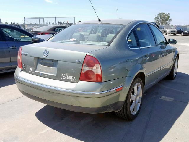 WVWRH63B32P185123 - 2002 VOLKSWAGEN PASSAT GLX GREEN photo 4