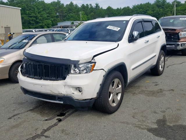 1J4RR5GG2BC575189 - 2011 JEEP GRAND CHER WHITE photo 2