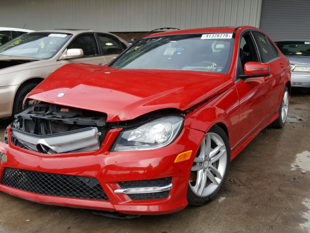 WDDGF4HB5DA775037 - 2013 MERCEDES-BENZ C 250 RED photo 2