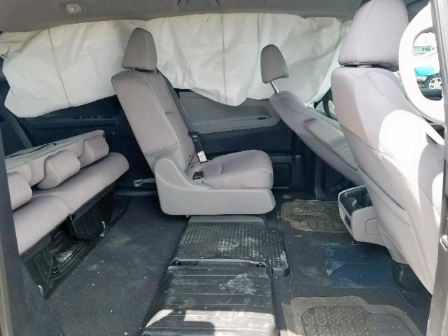 5FNRL6H26JB095836 - 2018 HONDA ODYSSEY LX GRAY photo 6