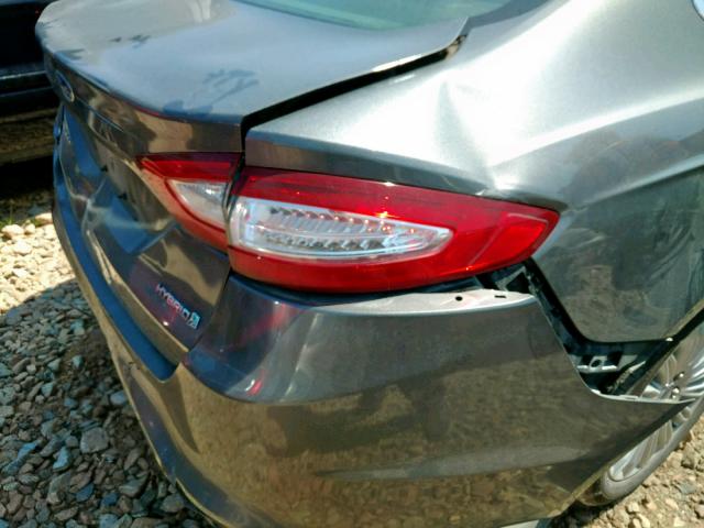 3FA6P0UUXER265962 - 2014 FORD FUSION S H SILVER photo 9