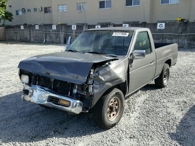 1N6SD11S6RC405646 - 1994 NISSAN TRUCK BASE GRAY photo 2