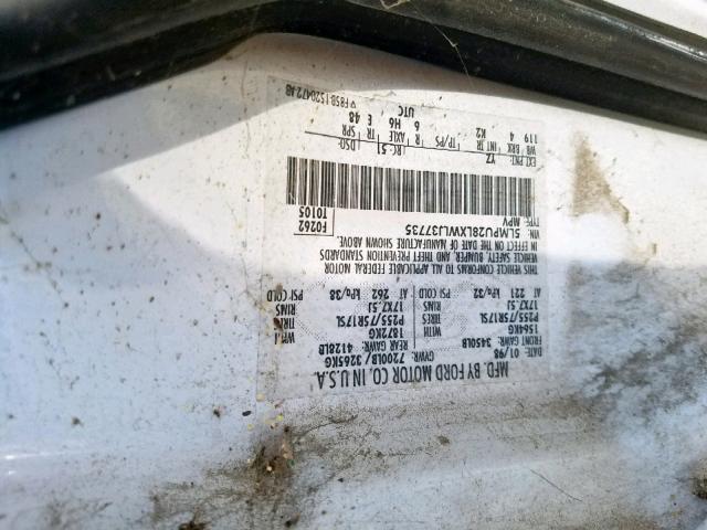 5LMPU28LXWLJ37735 - 1998 LINCOLN NAVIGATOR 白色 照片 10