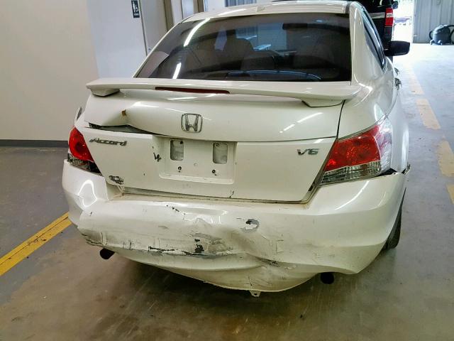 1HGCP36818A040196 - 2008 HONDA ACCORD EXL WHITE photo 9