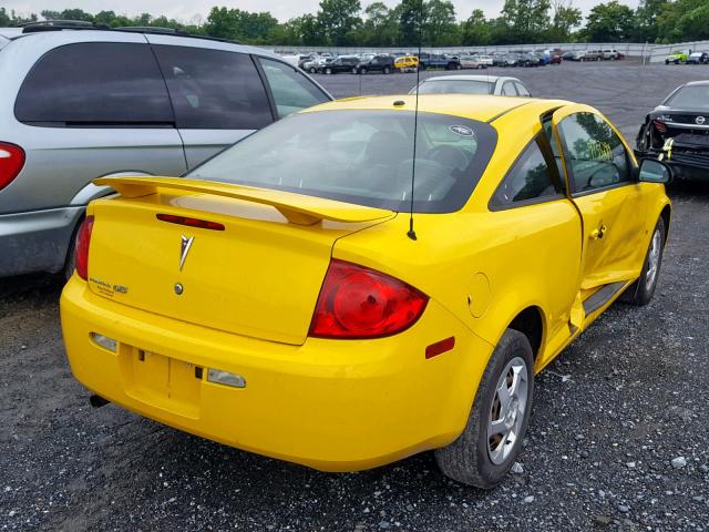 1G2AL18F087300168 - 2008 PONTIAC G5 YELLOW photo 4