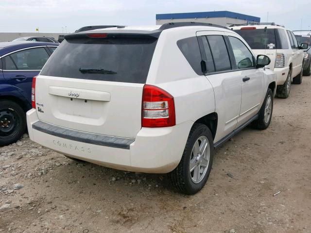 1J8FF47W77D355513 - 2007 JEEP COMPASS WHITE photo 4