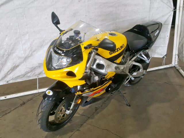 JS1GR7HA622107470 - 2002 SUZUKI GSX-R750 YELLOW photo 2