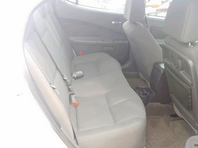 2G2WS522X51314092 - 2005 PONTIAC GRAND PRIX SILVER photo 6