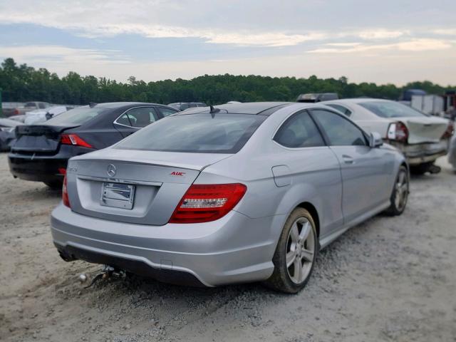 WDDGJ4HB1CF810334 - 2012 MERCEDES-BENZ C 250 SILVER photo 4