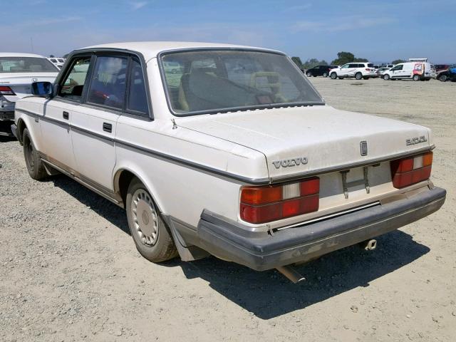 YV1AX8843K1358576 - 1989 VOLVO 244 DL WHITE photo 3