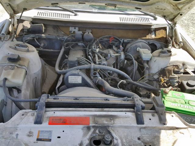 YV1AX8843K1358576 - 1989 VOLVO 244 DL WHITE photo 7