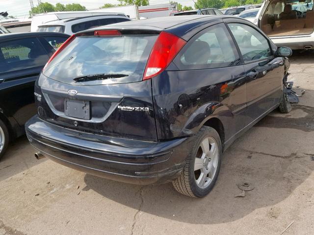 1FAHP31NX7W345219 - 2007 FORD FOCUS ZX3 BLACK photo 4