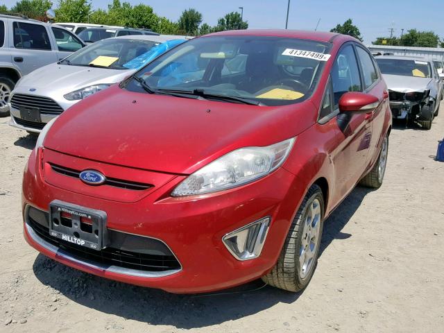 3FADP4FJXCM135028 - 2012 FORD FIESTA SES RED photo 2