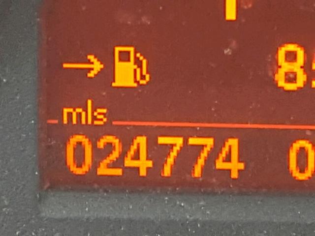 WBAVM5C5XFVV93809 - 2015 BMW X1 XDRIVE3 BLACK photo 8