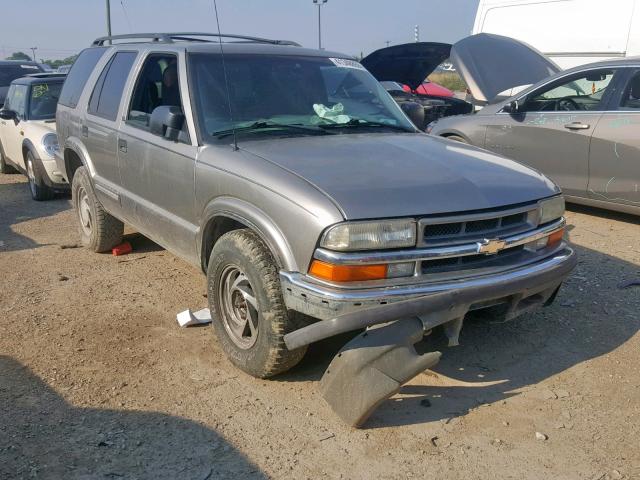 1GNDT13WXY2184126 - 2000 CHEVROLET BLAZER SILVER photo 1