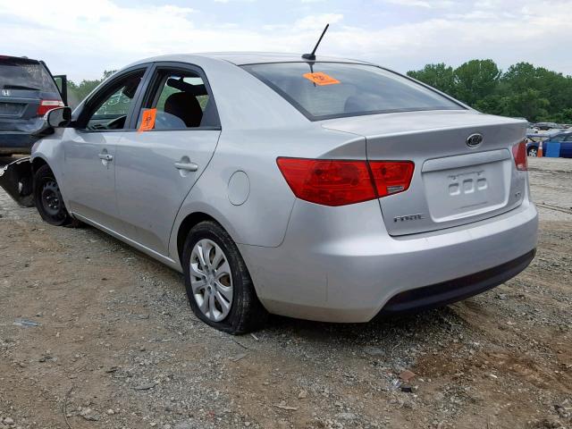 KNAFU4A27A5062809 - 2010 KIA FORTE EX SILVER photo 3