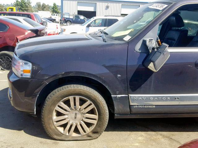 5LMFL28597LJ18837 - 2007 LINCOLN NAVIGATOR PURPLE photo 9