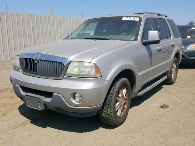 5LMEU68H13ZJ14766 - 2003 LINCOLN AVIATOR ნაცრისფერი ფოტო 2