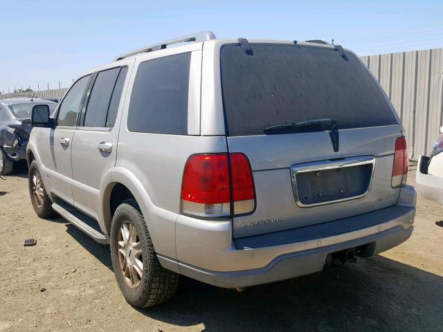 5LMEU68H13ZJ14766 - 2003 LINCOLN AVIATOR ნაცრისფერი ფოტო 3