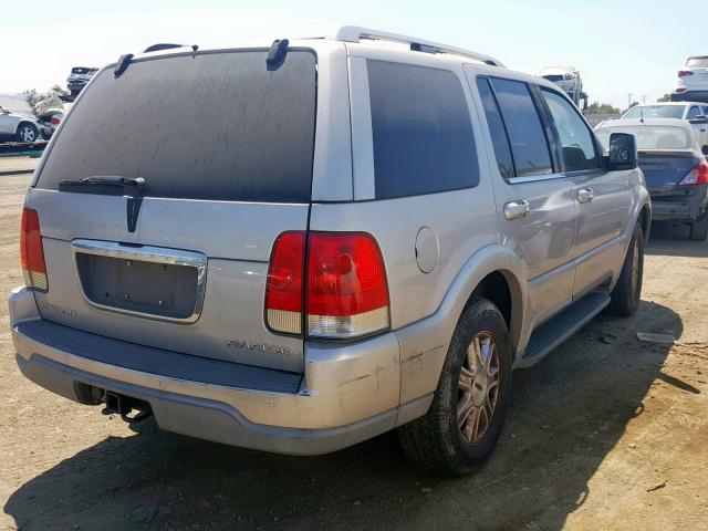 5LMEU68H13ZJ14766 - 2003 LINCOLN AVIATOR ნაცრისფერი ფოტო 4