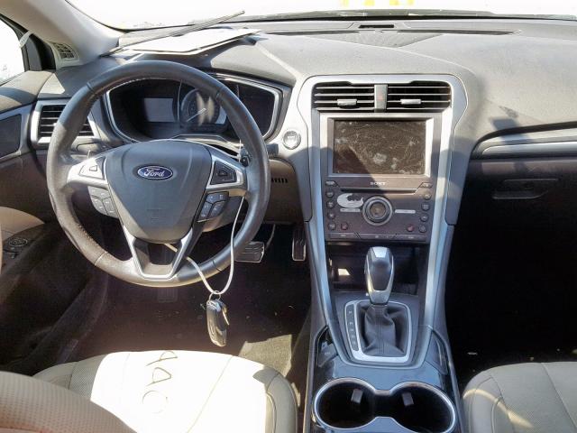 3FA6P0K98GR124258 - 2016 FORD FUSION TIT SILVER photo 9