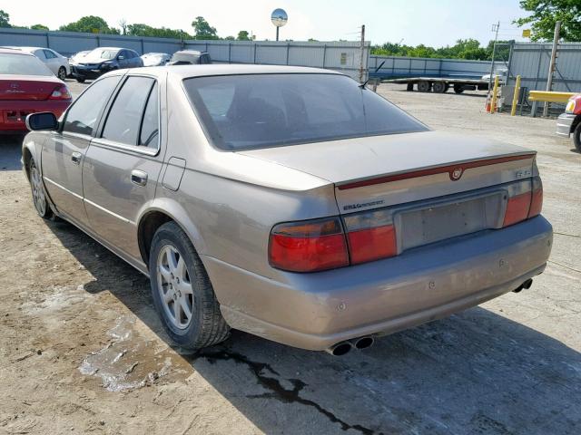 1G6KS54Y73U243627 - 2003 CADILLAC SEVILLE SL GOLD photo 3