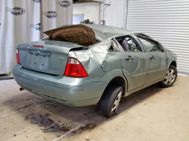 1FAFP34N36W151617 - 2006 FORD FOCUS ZX4 GRAY photo 4