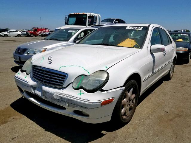 WDBRF61J31F108576 - 2001 MERCEDES-BENZ C 240 WHITE photo 2