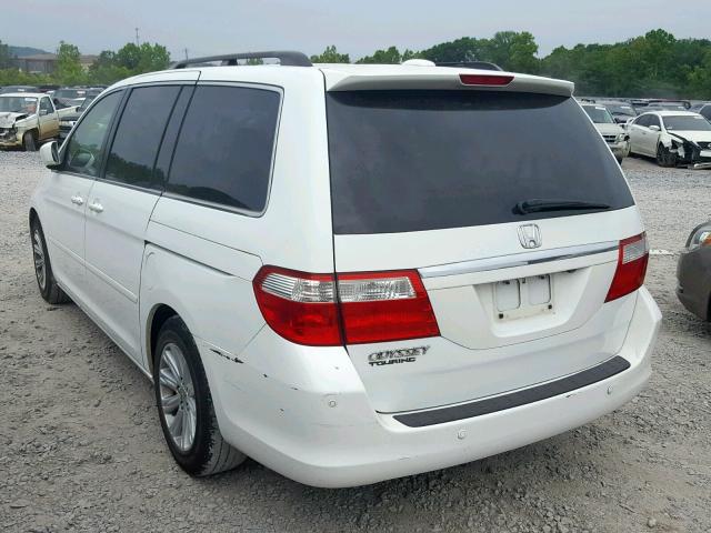 5FNRL38856B121210 - 2006 HONDA ODYSSEY TO WHITE photo 3