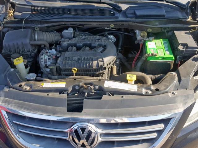 2V4RW5DX7AR424346 - 2010 VOLKSWAGEN ROUTAN SEL BLUE photo 7